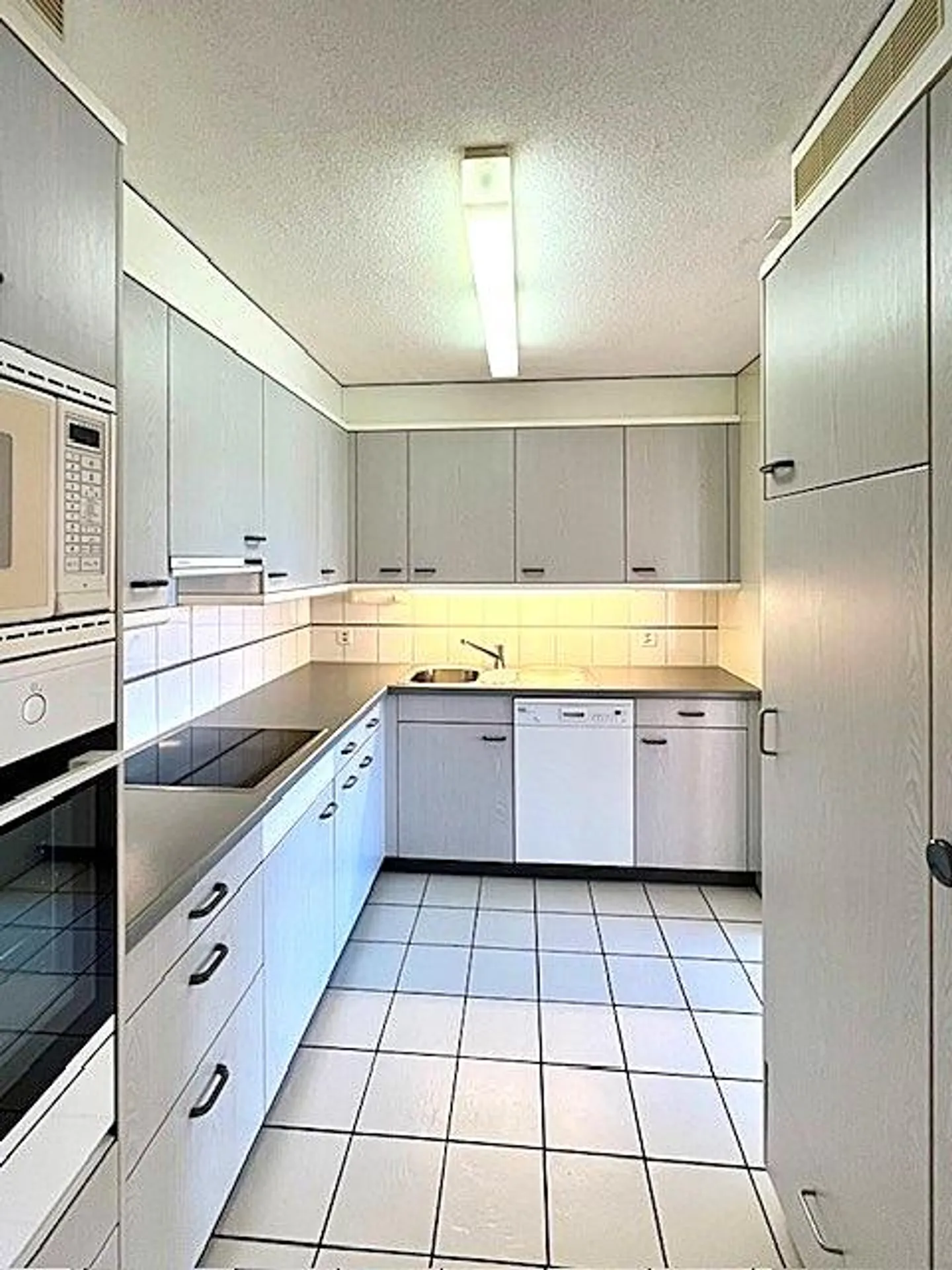 Attractive apartment with a view in the center of Ruopigen - Photo 3 of 12