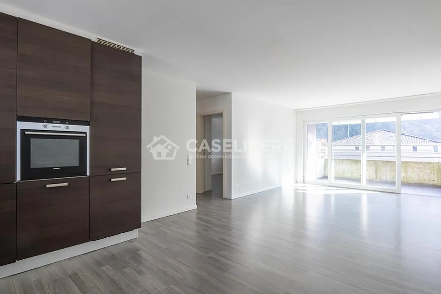 IDEAL 3.5 ZIMMER IN CADENAZZO - Foto 2 von 12