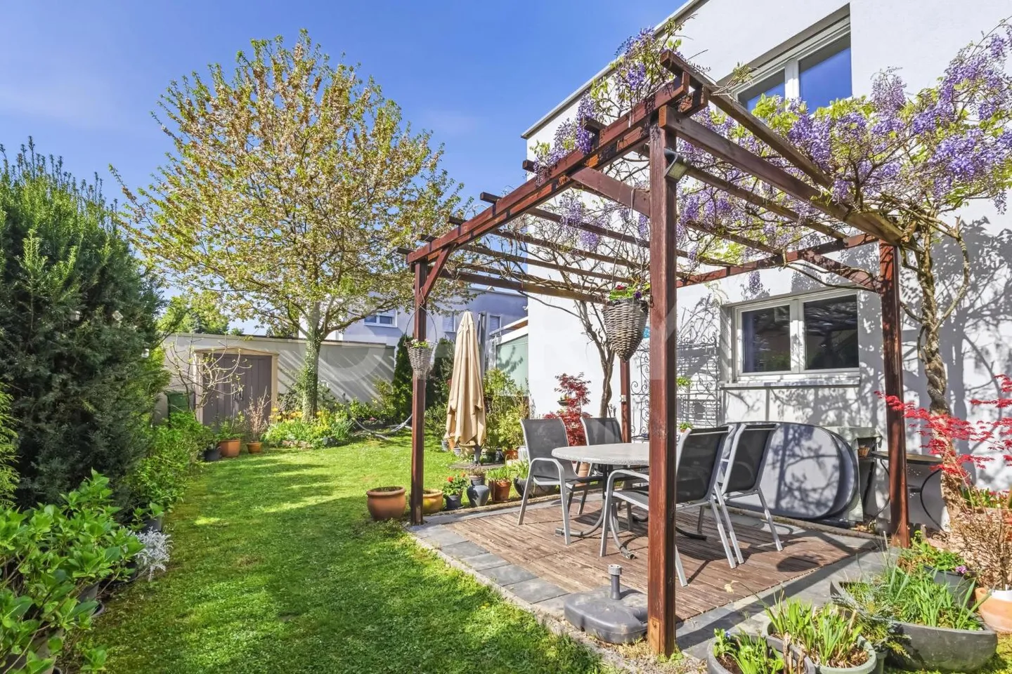 Incantevole casa unifamiliare THPE nel cuore di Meyrin-Village - Foto 2 di 12