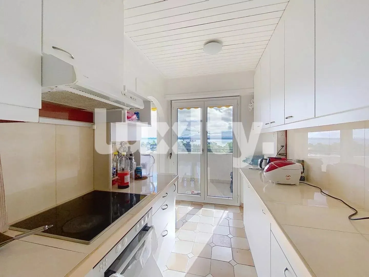 Zu vermieten in Versoix ? 5-Zimmer-Wohnung mit Seeblick - Foto 2 von 5