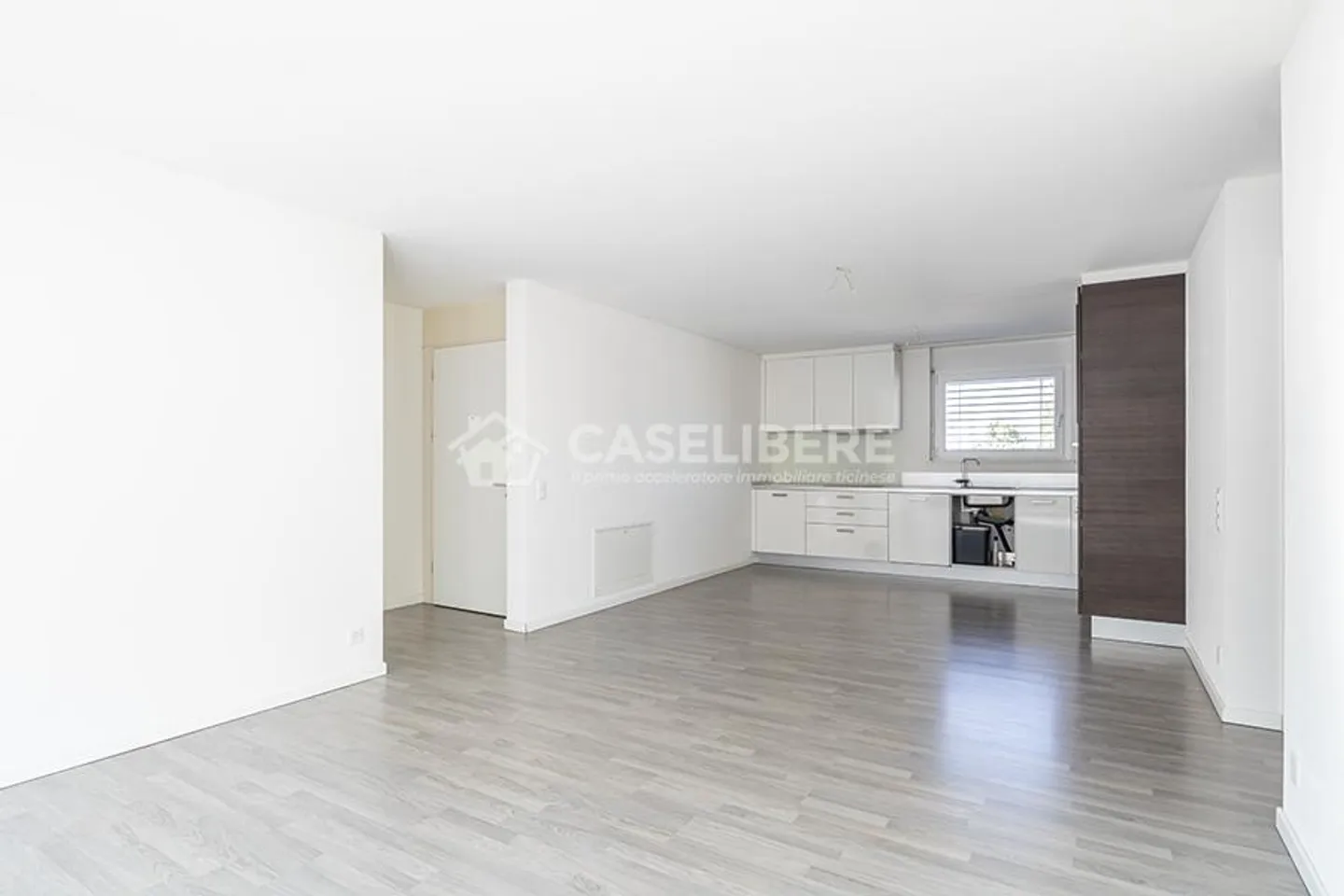 IDEAL 3.5 ZIMMER IN CADENAZZO - Foto 6 von 12