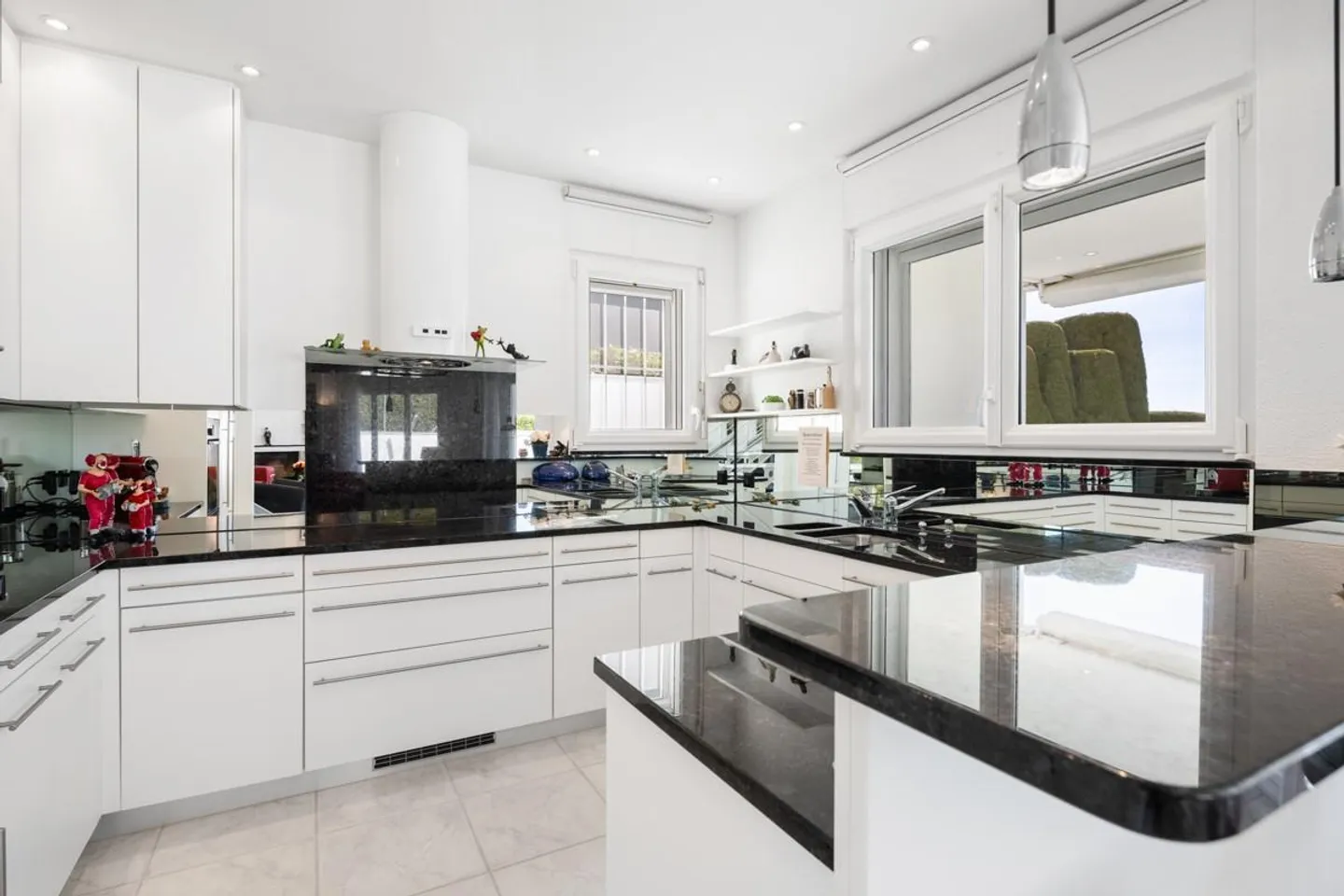 Charmantes Einfamilienhaus mit Aussicht - Foto 3 von 6