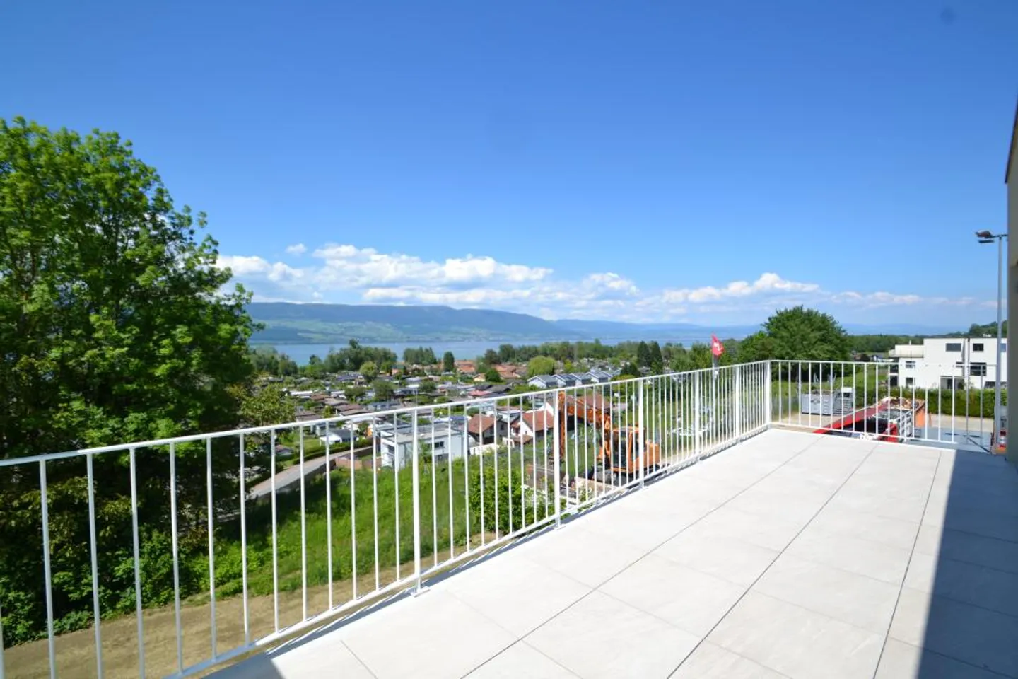 Il tuo appartamento con vista sul lago di Neuchâtel - Foto 8 di 9