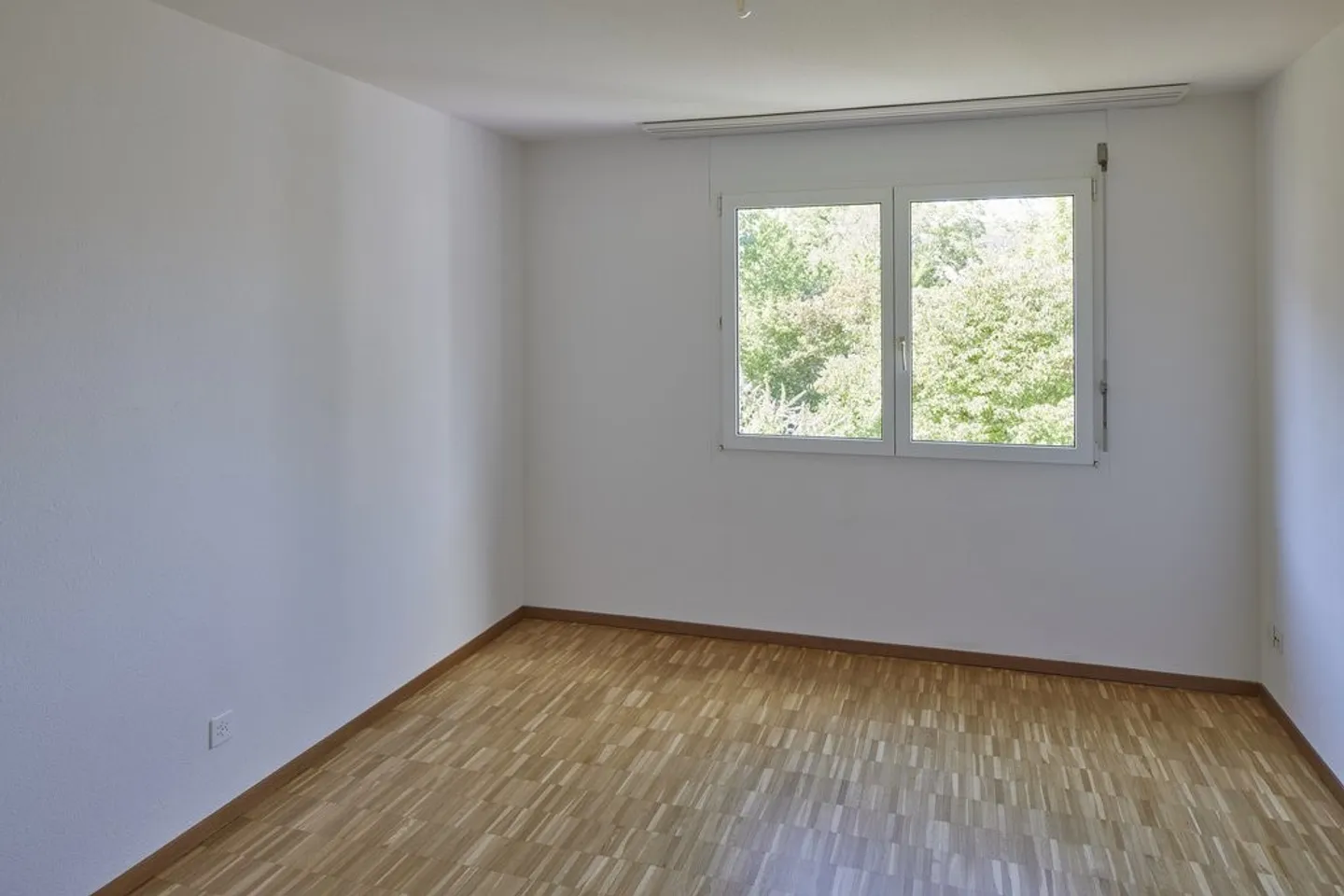 Appartement 4.5 pièces avec vue sur la verdure - Photo 7 sur 8