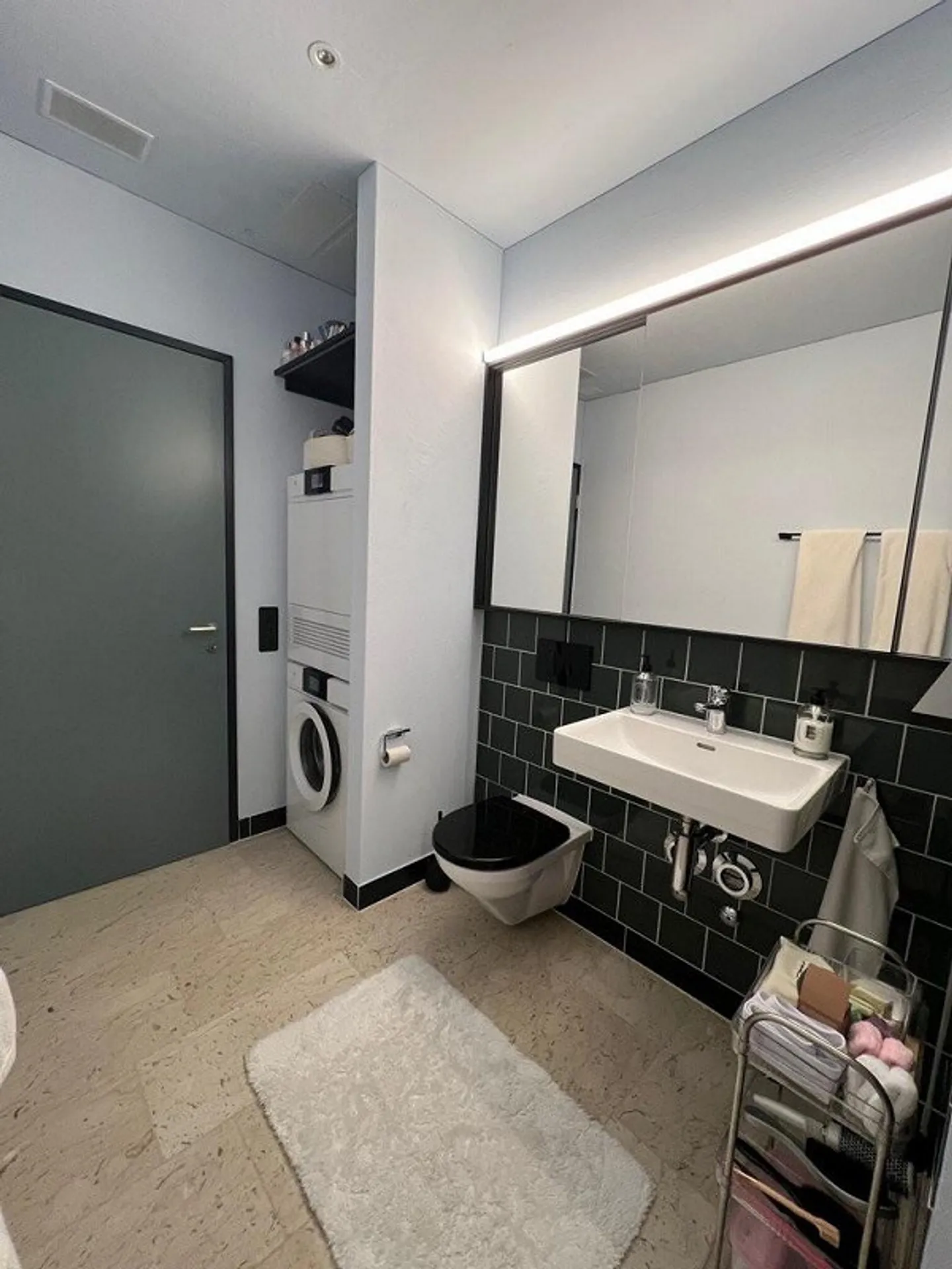 Appartement moderne de 1,5 pièce dans un immeuble neuf directement à l'aéroport de Kloten - Photo 8 sur 10