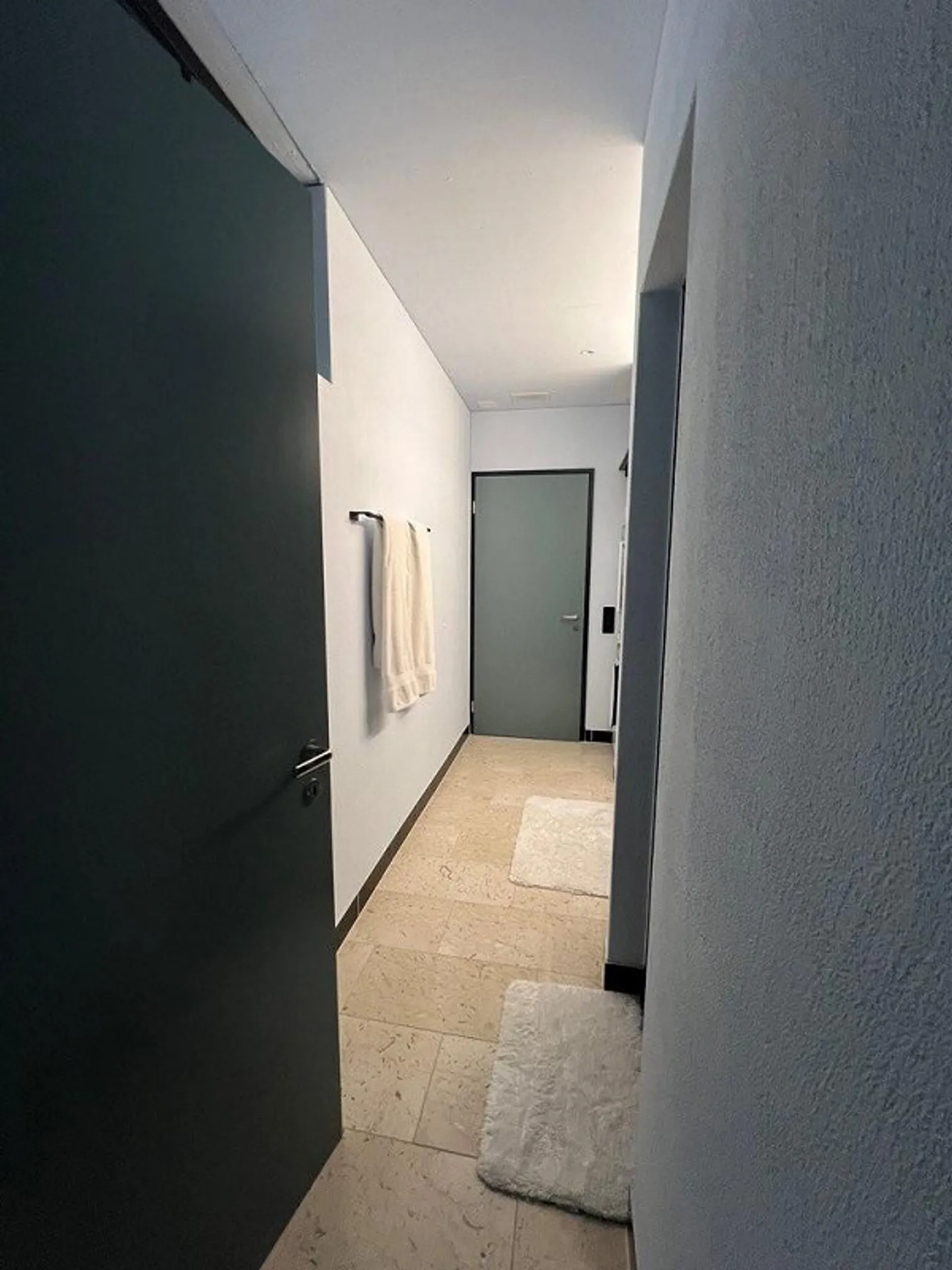 Appartement moderne de 1,5 pièce dans un immeuble neuf directement à l'aéroport de Kloten - Photo 9 sur 10