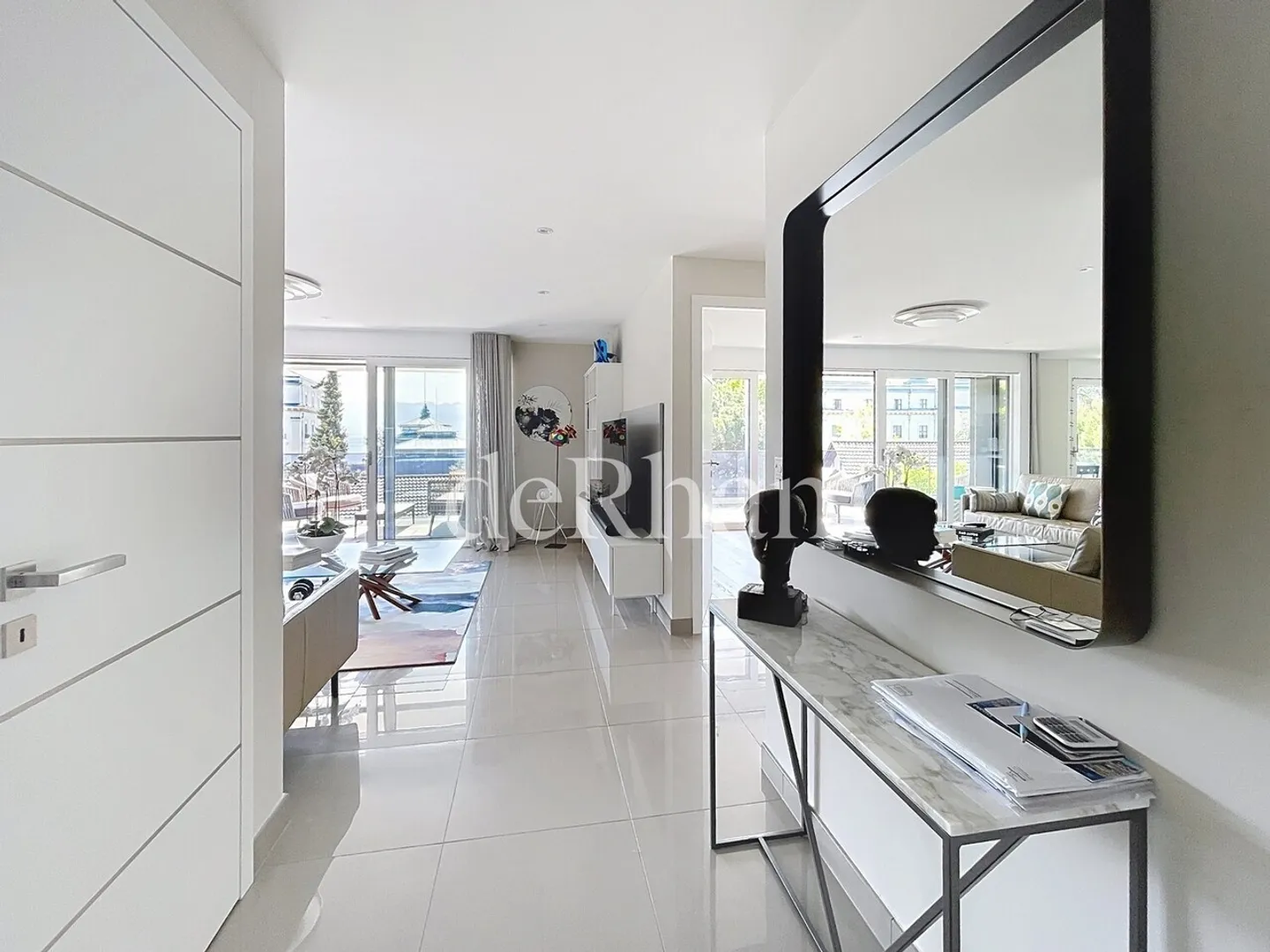 Appartamento di Lusso con Vista Lago - Foto 5 di 12