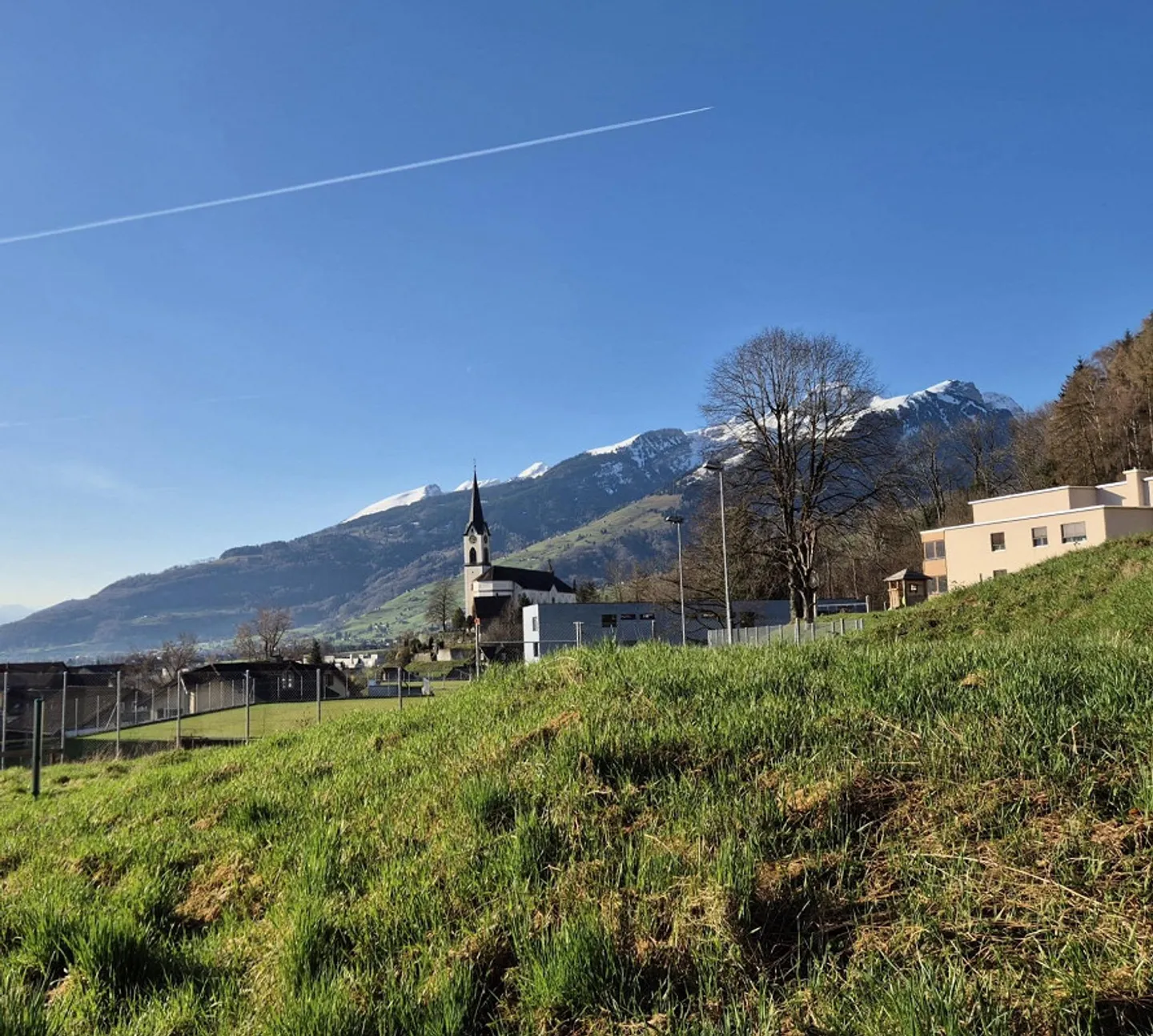 Réalisez votre rêve de propriété (projet de construction disponible) - Photo 2 sur 7