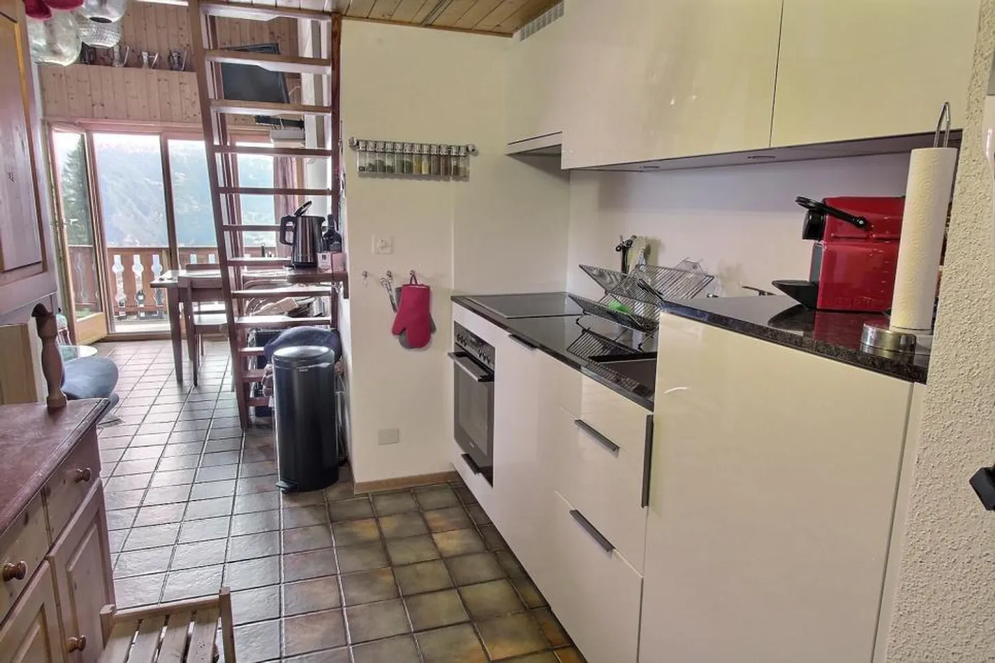 «Appartement 3.5 pièces à louer à la semaine secteur télécabine pour 4-5 personnes» - Foto 4 di 10