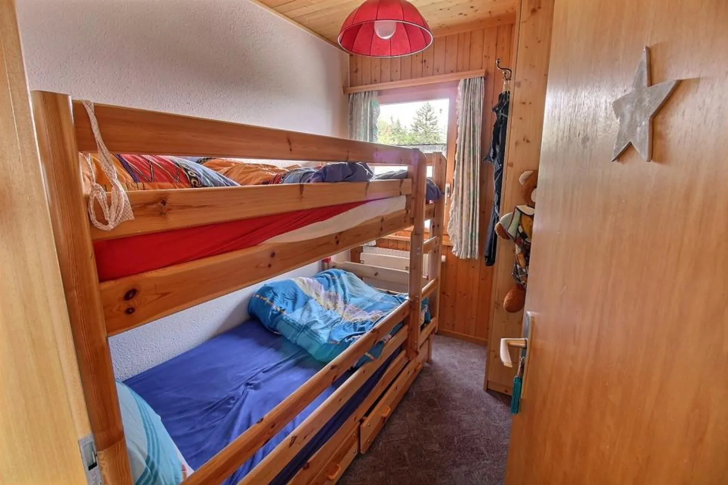 «Appartement 3.5 pièces à louer à la semaine secteur télécabine pour 4-5 personnes» - Foto 6 di 10