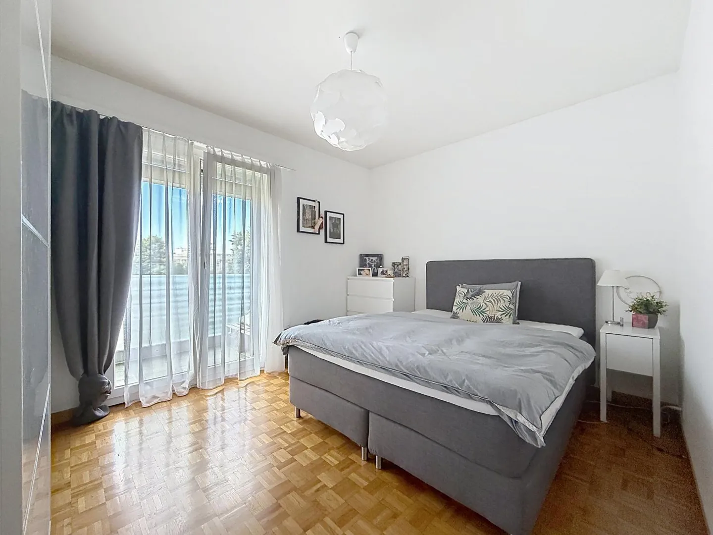 Charmant appartement 2.5 pièces - Photo 3 sur 5