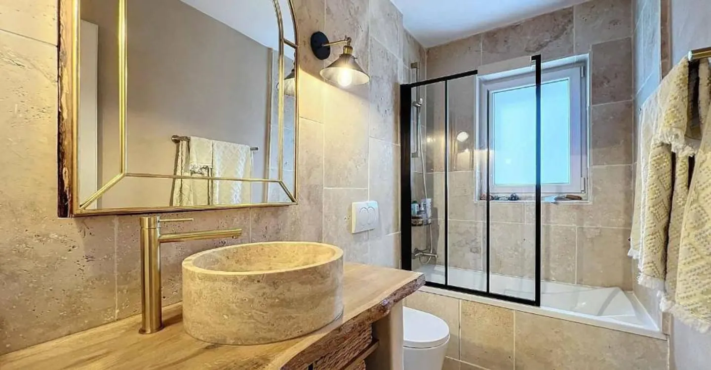 Charmant Appartement Rénové - Photo 8 sur 9