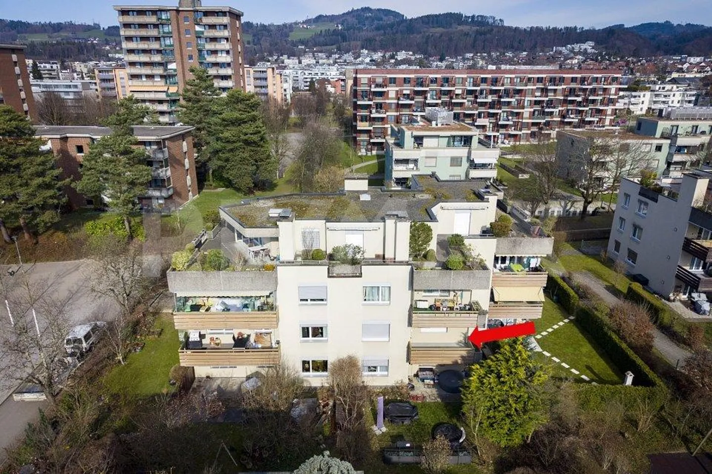 Appartement 3½ pièces ensoleillé à Wetzikon - Photo 1 sur 13