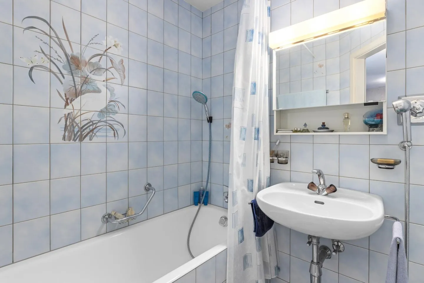 Duplex apartment for renovation in a sought-after residential area - Photo 9 of 13