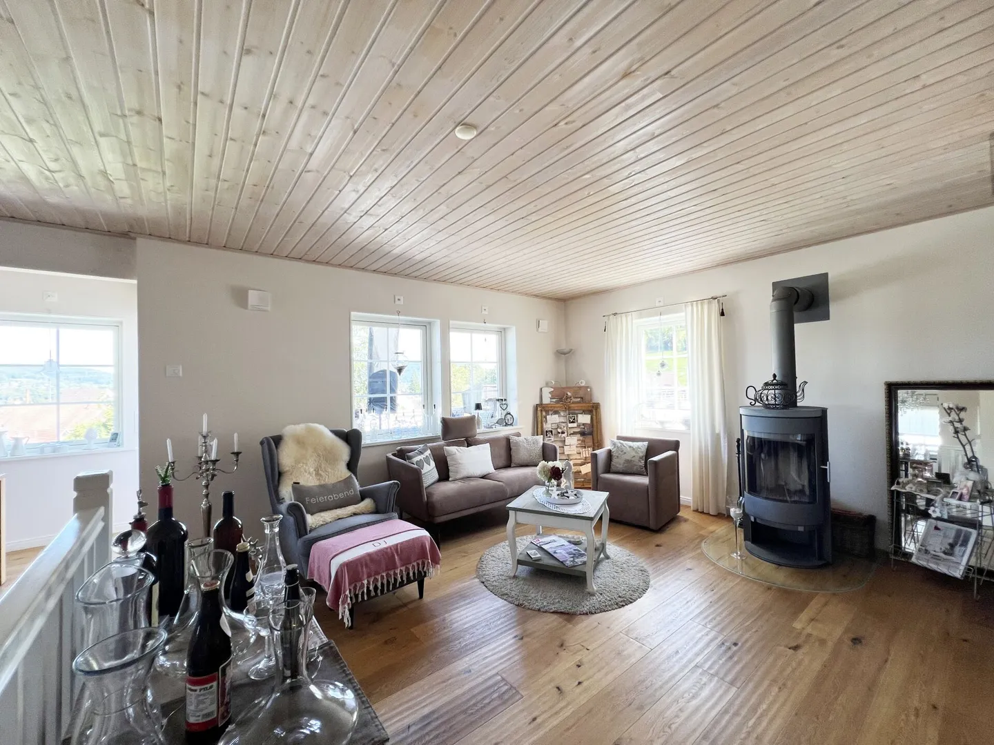 Einzigartiges, freistehendes Schwedenhaus mit herrlicher Fernsicht - Foto 2 von 11