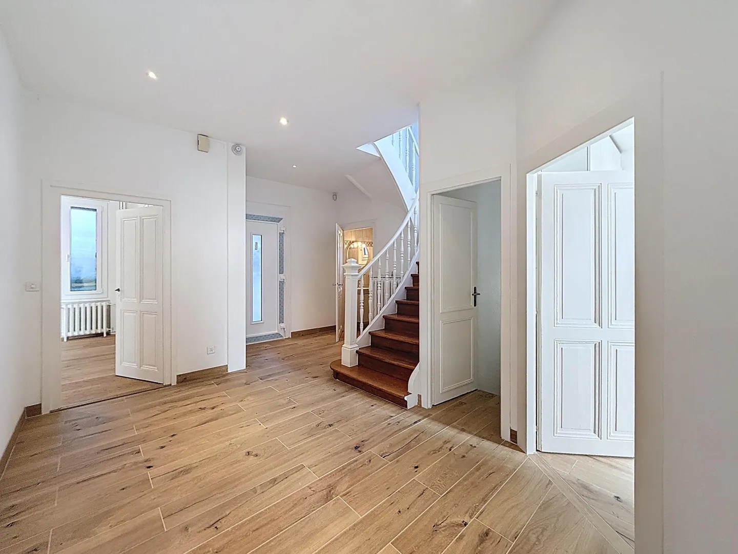 Single house for rent - Photo 4 of 16