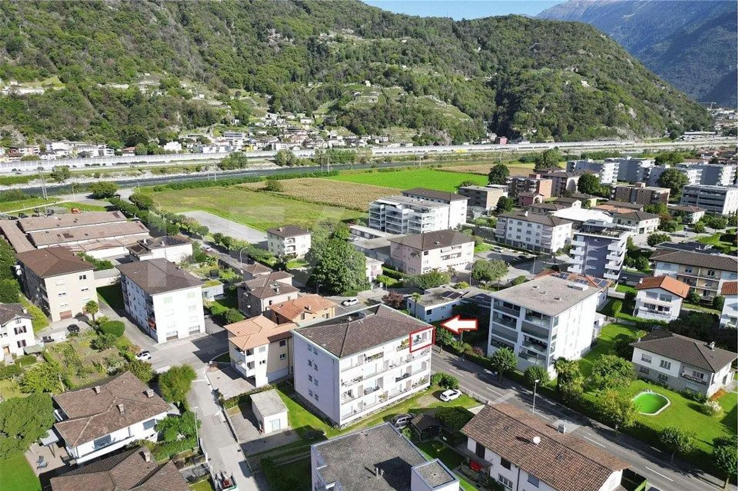 3,5-Zimmer-Wohnung - Foto 1 von 13