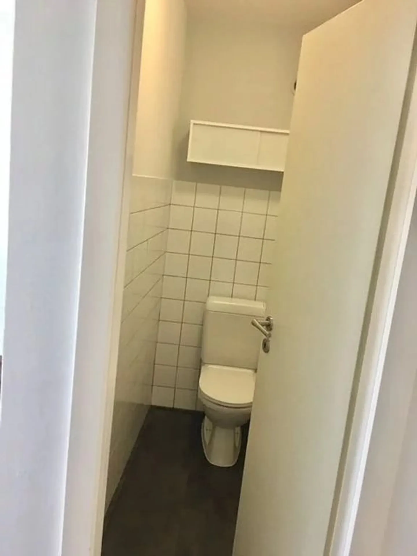 2.5 Room Apartment - Photo 9 of 9