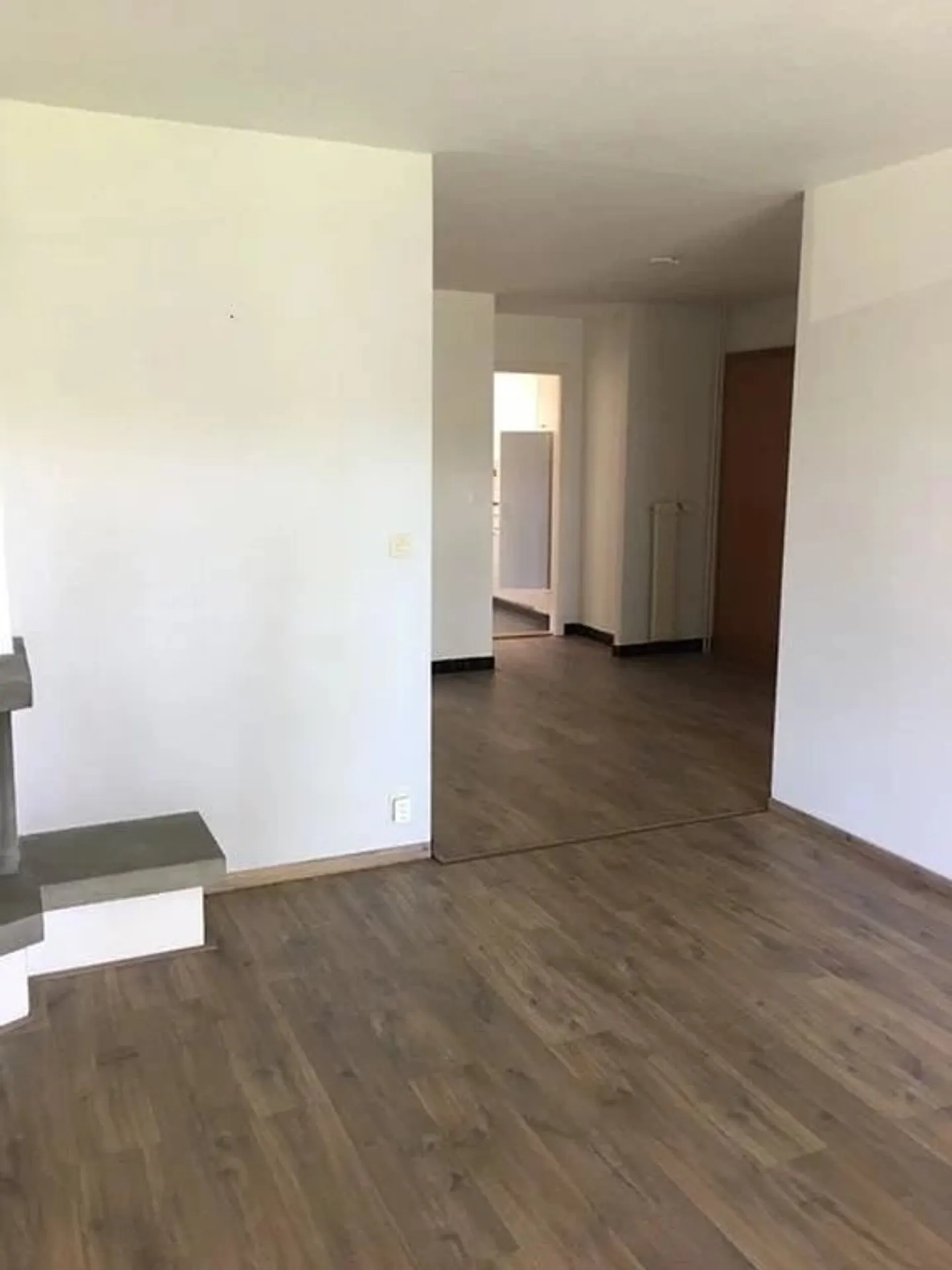 2.5 Room Apartment - Photo 3 of 9