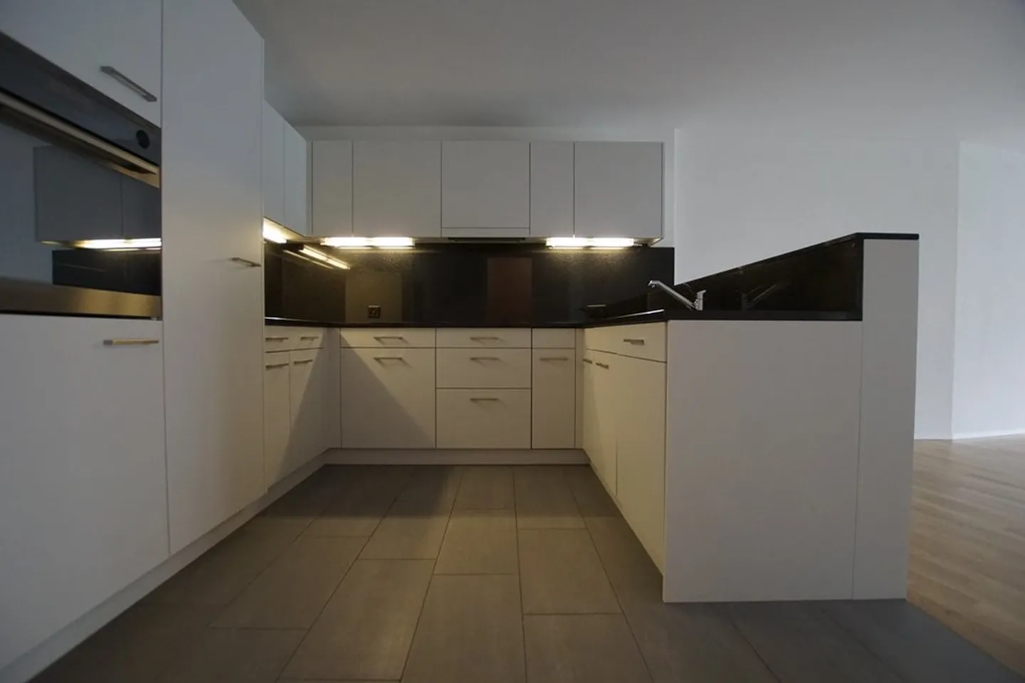 Grosszügige 4.5-Zi. Wohnung - Foto 1 von 7