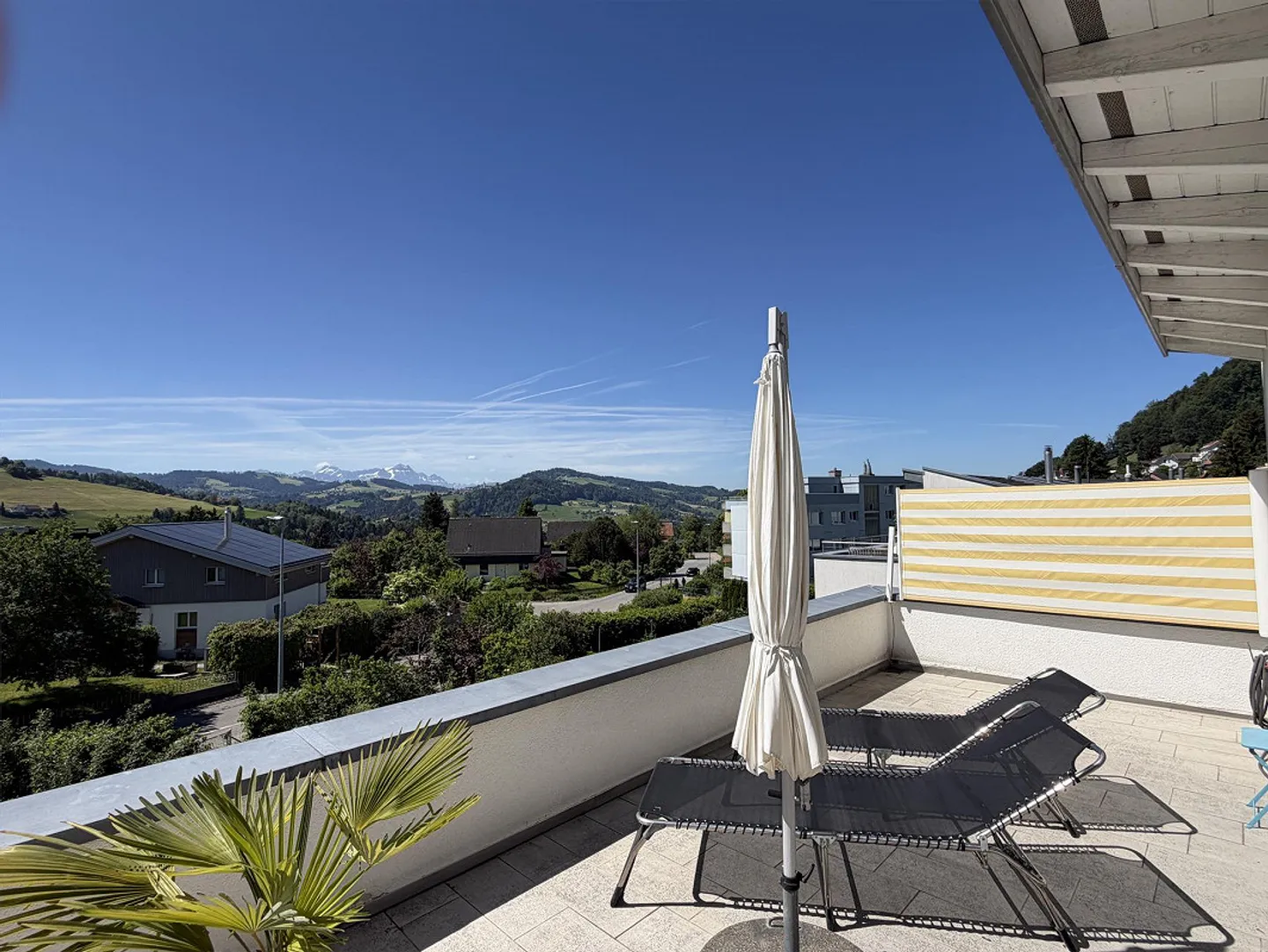 Casa con vista libera sul Säntis in una posizione tranquilla e centrale - Foto 3 di 16