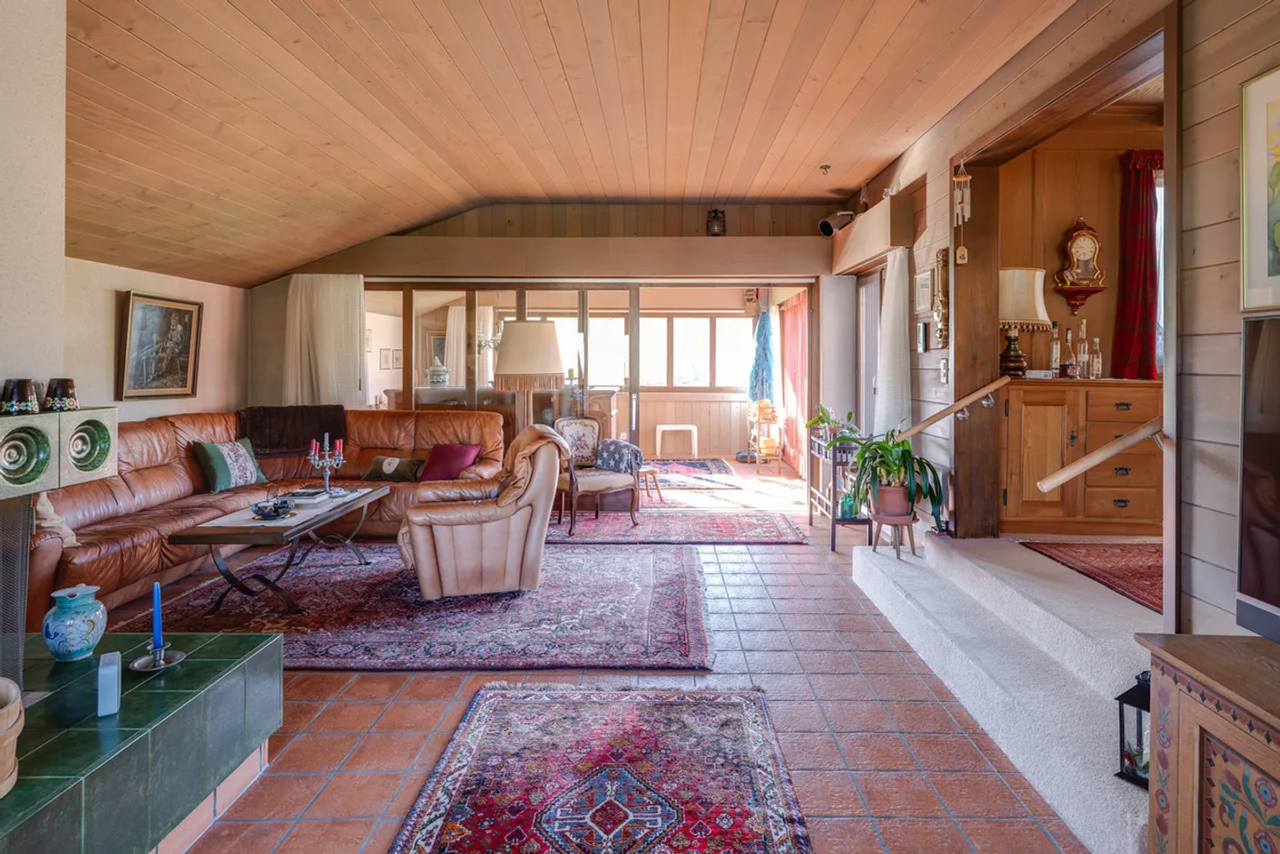 Charmante maison individuelle de 6,5 pièces avec un espace généreux et un jardin bien entretenu - Photo 8 sur 21
