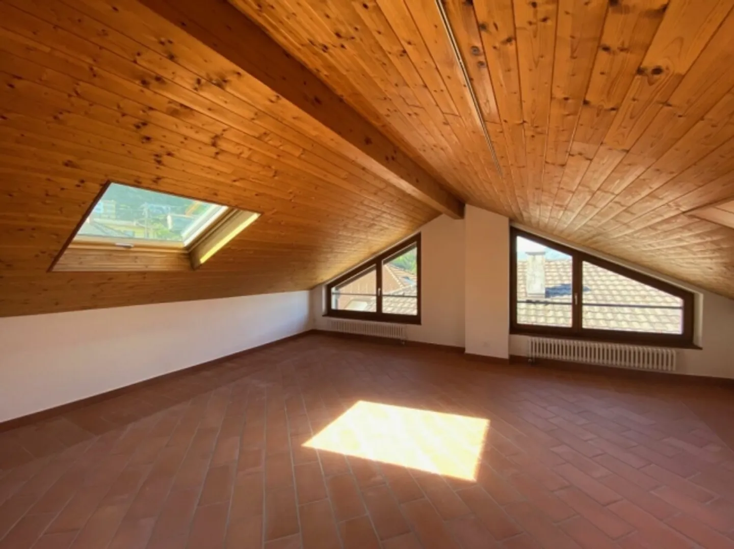 Casa unica in Ticino nel centro del villaggio - Foto 5 di 9