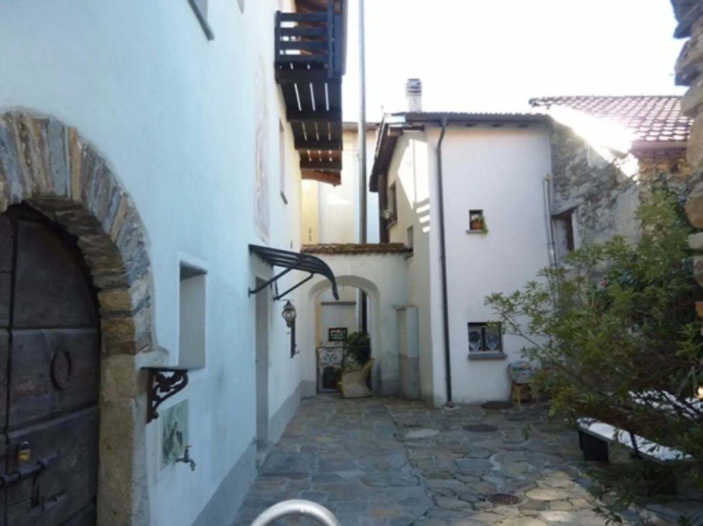 Casa unica in Ticino nel centro del villaggio - Foto 8 di 9