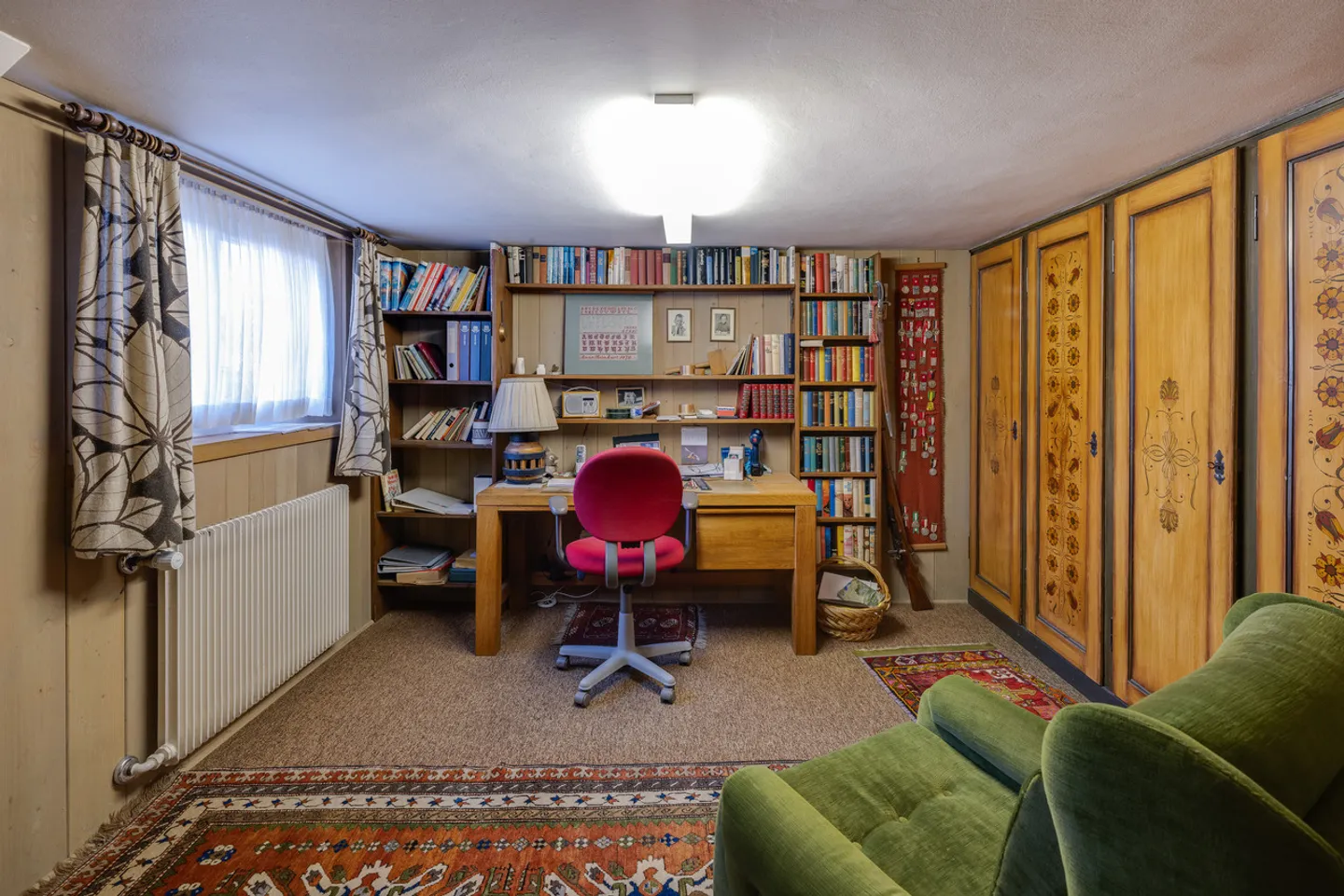 Charmante maison individuelle de 6,5 pièces avec un espace généreux et un jardin bien entretenu - Photo 16 sur 21