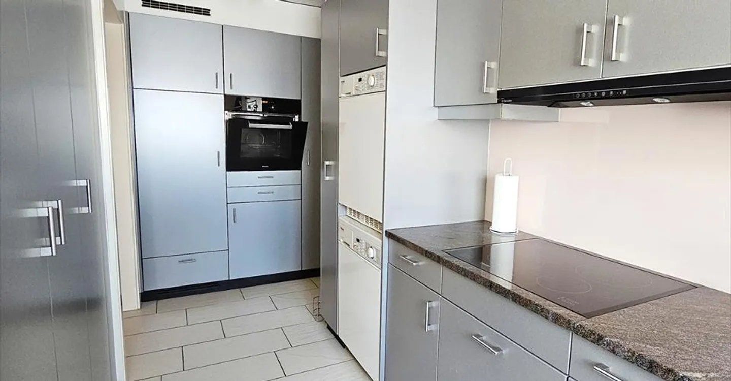 Superbe Appartement en Attique - Photo 4 sur 8