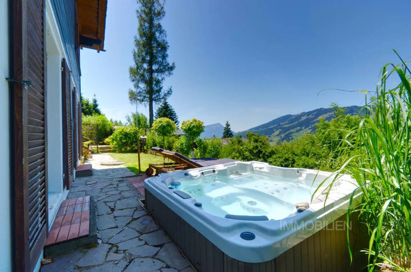 Mountain Jewel with Dreamlike View - Photo 26 of 28