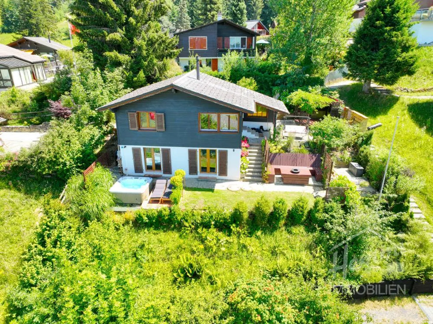 Mountain Jewel with Dreamlike View - Photo 27 of 28
