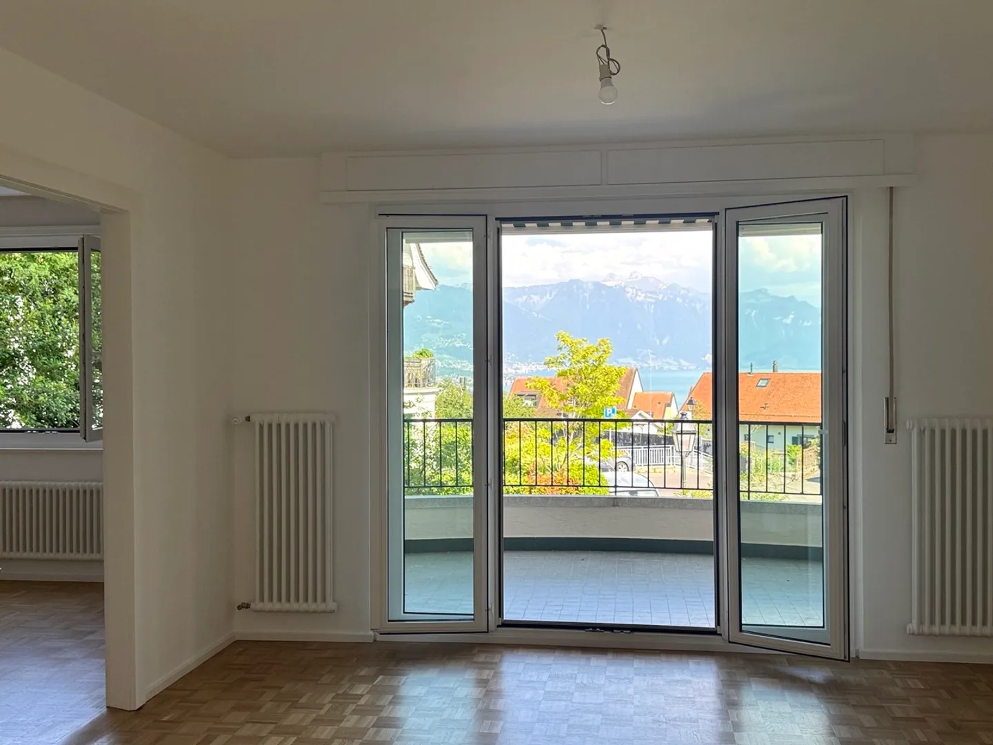 Magnifique appartement de 5,5 pièces avec jardin privé - Photo 3 sur 11