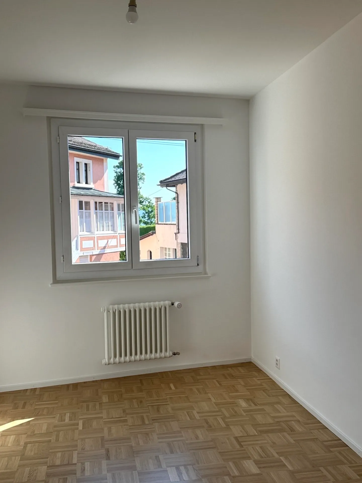 Magnifique appartement de 5,5 pièces avec jardin privé - Photo 6 sur 11