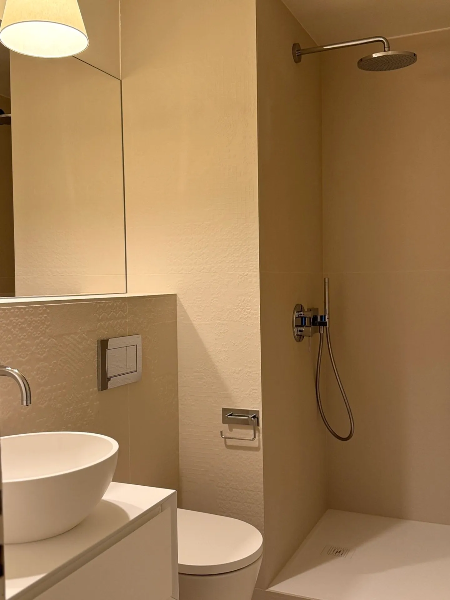 Magnifique appartement de 5,5 pièces avec jardin privé - Photo 7 sur 11