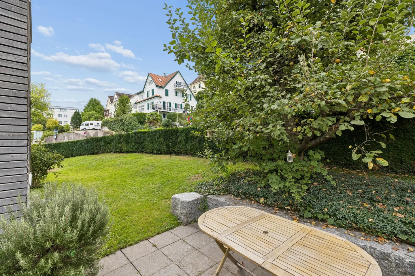 Attractive 4.5-room garden apartment with generous outdoor area - Photo 10 of 11