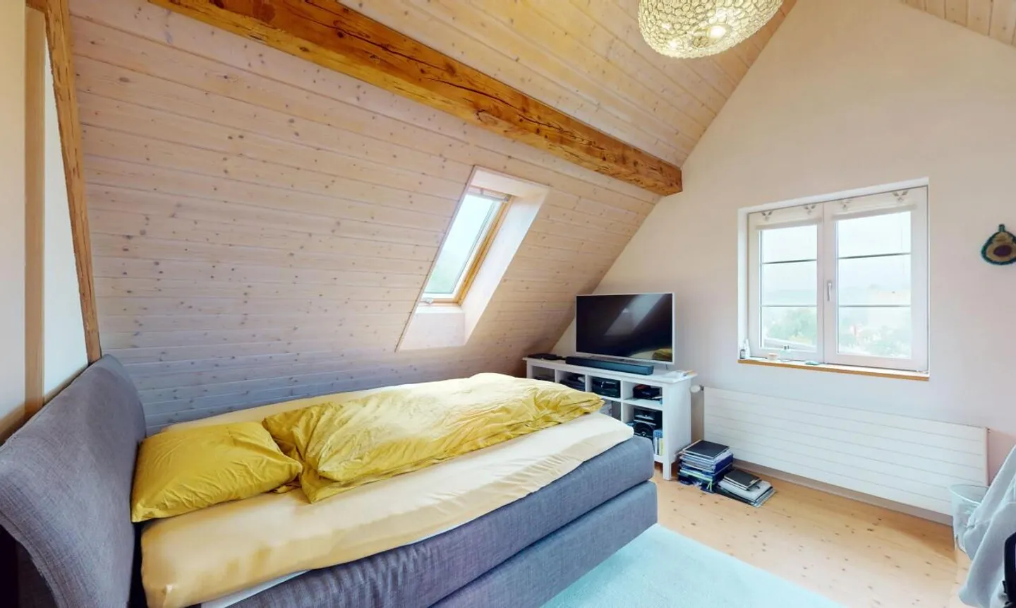 Single-family house with a separate apartment in Winterberg ZH - Photo 10 of 13