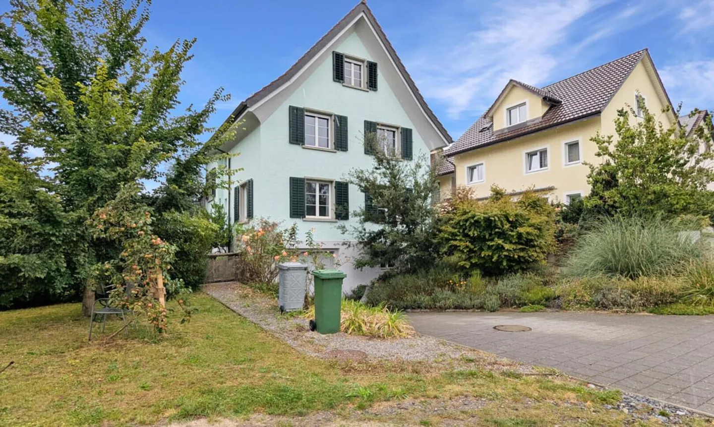 Single-family house with a separate apartment in Winterberg ZH - Photo 12 of 13
