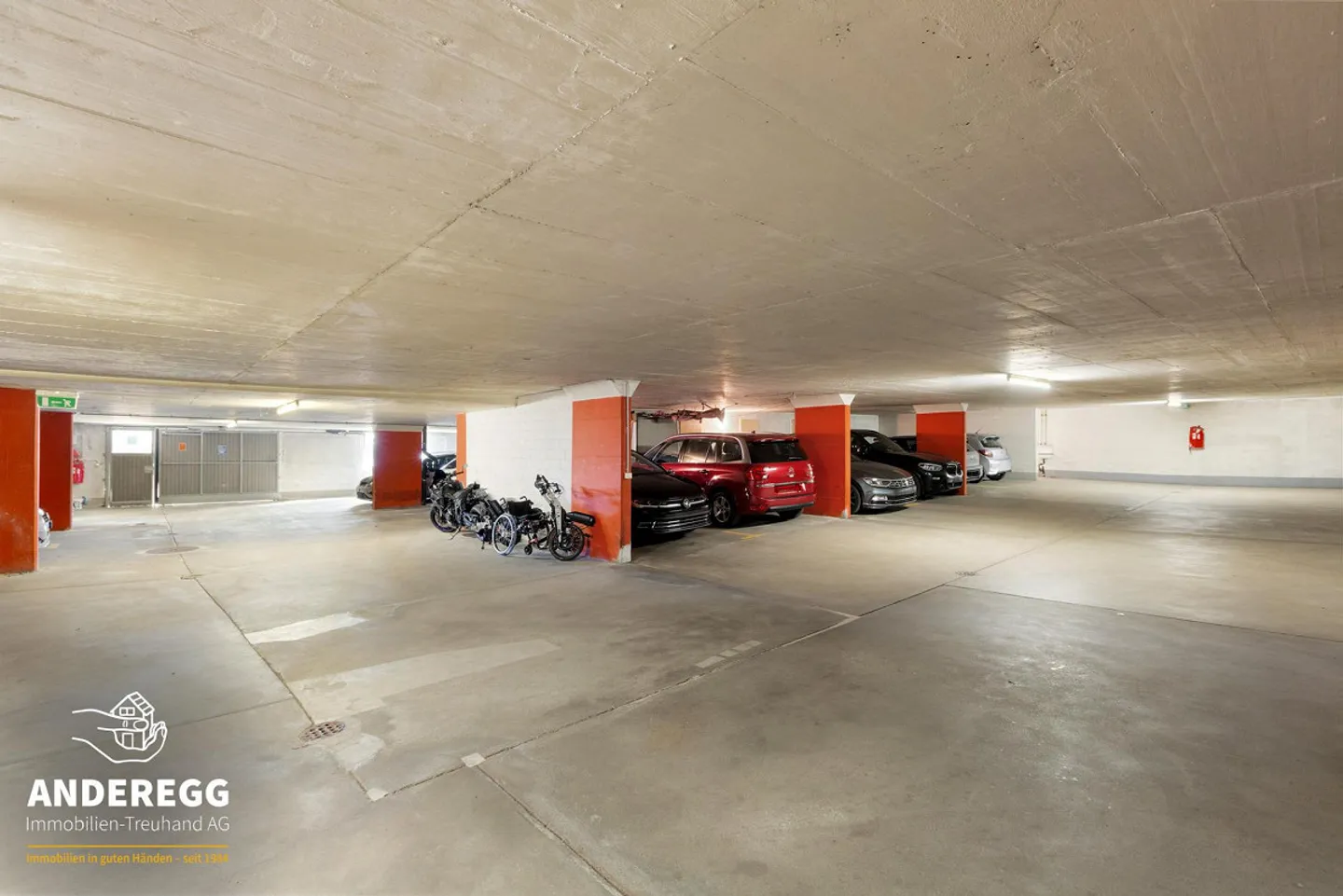 Sonnige 4-Zi.-Eigentumswohnung mit Balkon und Tiefgaragen-PP - Photo 13 of 13