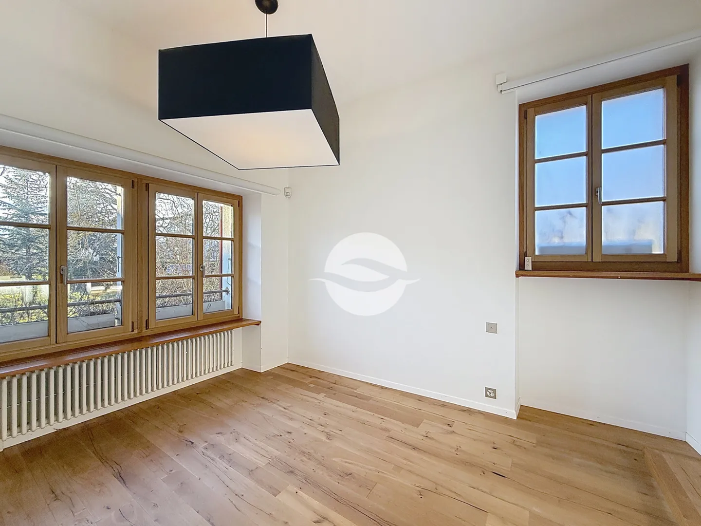 Spacious and bright village house in the heart of Soral - Photo 5 of 12