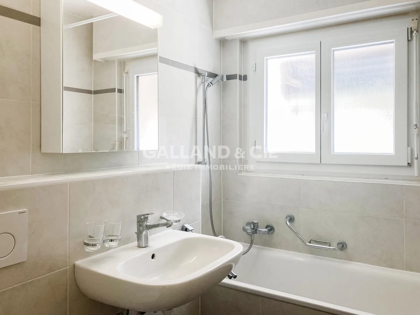 Appartement 3 pièces - Photo 3 sur 6