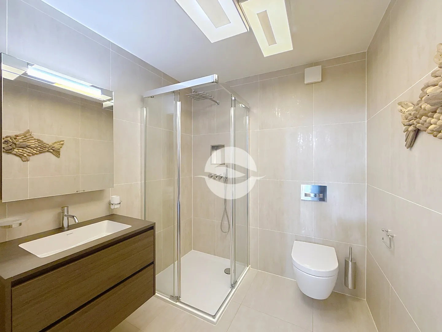 Spacious and bright village house in the heart of Soral - Photo 9 of 12