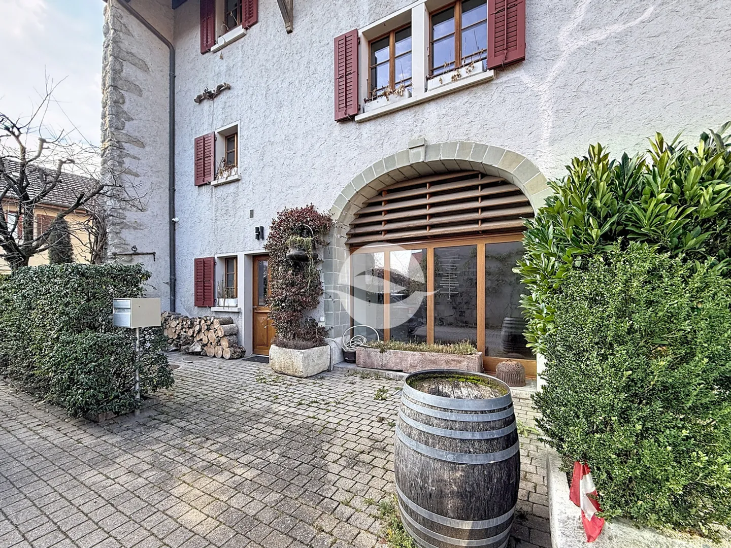 Spacious and bright village house in the heart of Soral - Photo 12 of 12