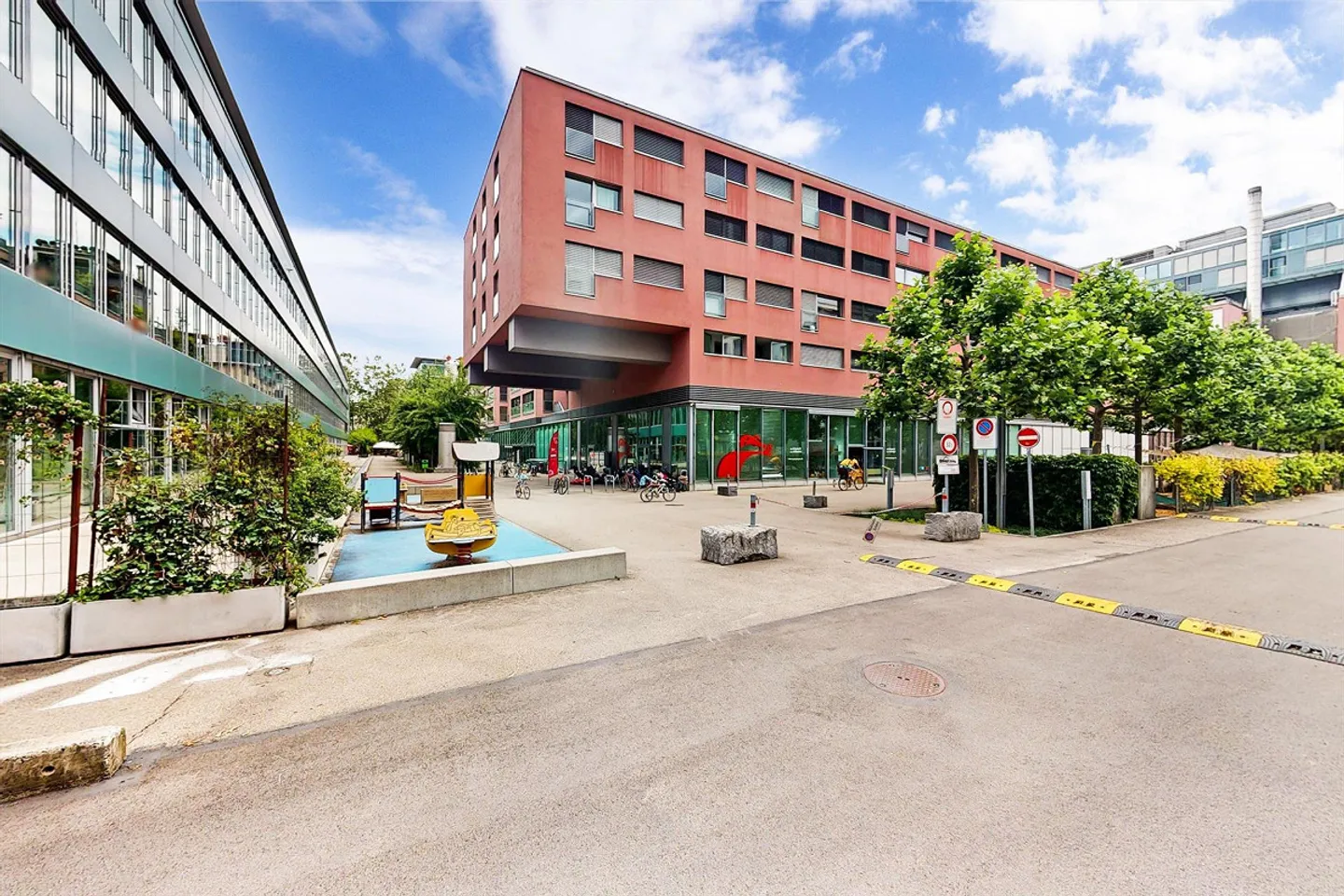 Einstellplatz an top Lage - Foto 1 von 1