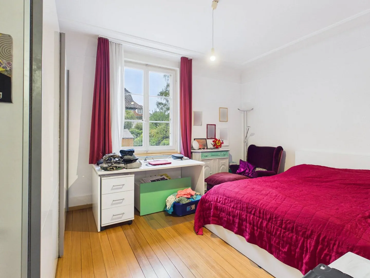 A multi-family house with character and idyllic garden area - Photo 10 of 22