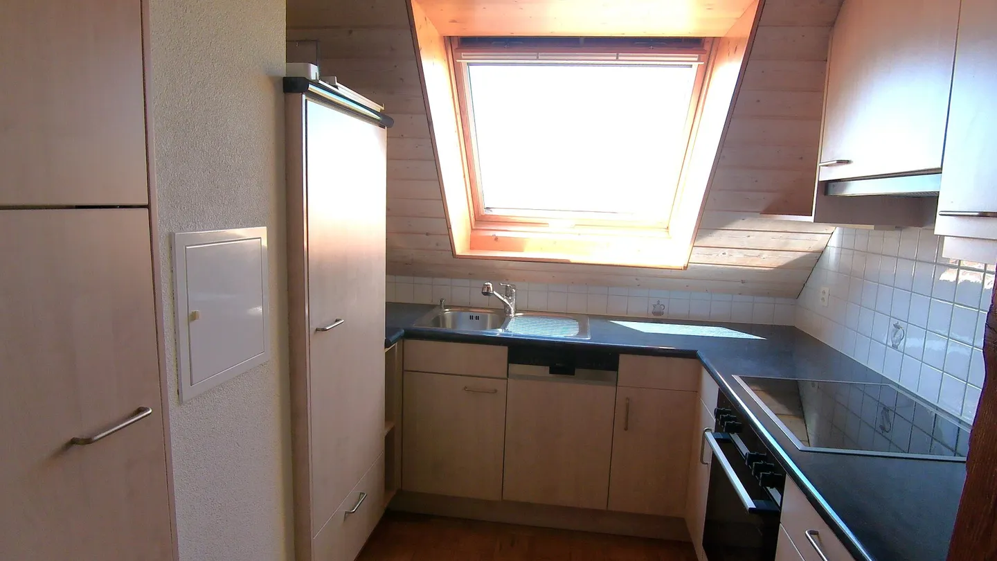 Charmant avec espace de jardin et poêle suédois - Photo 5 sur 6