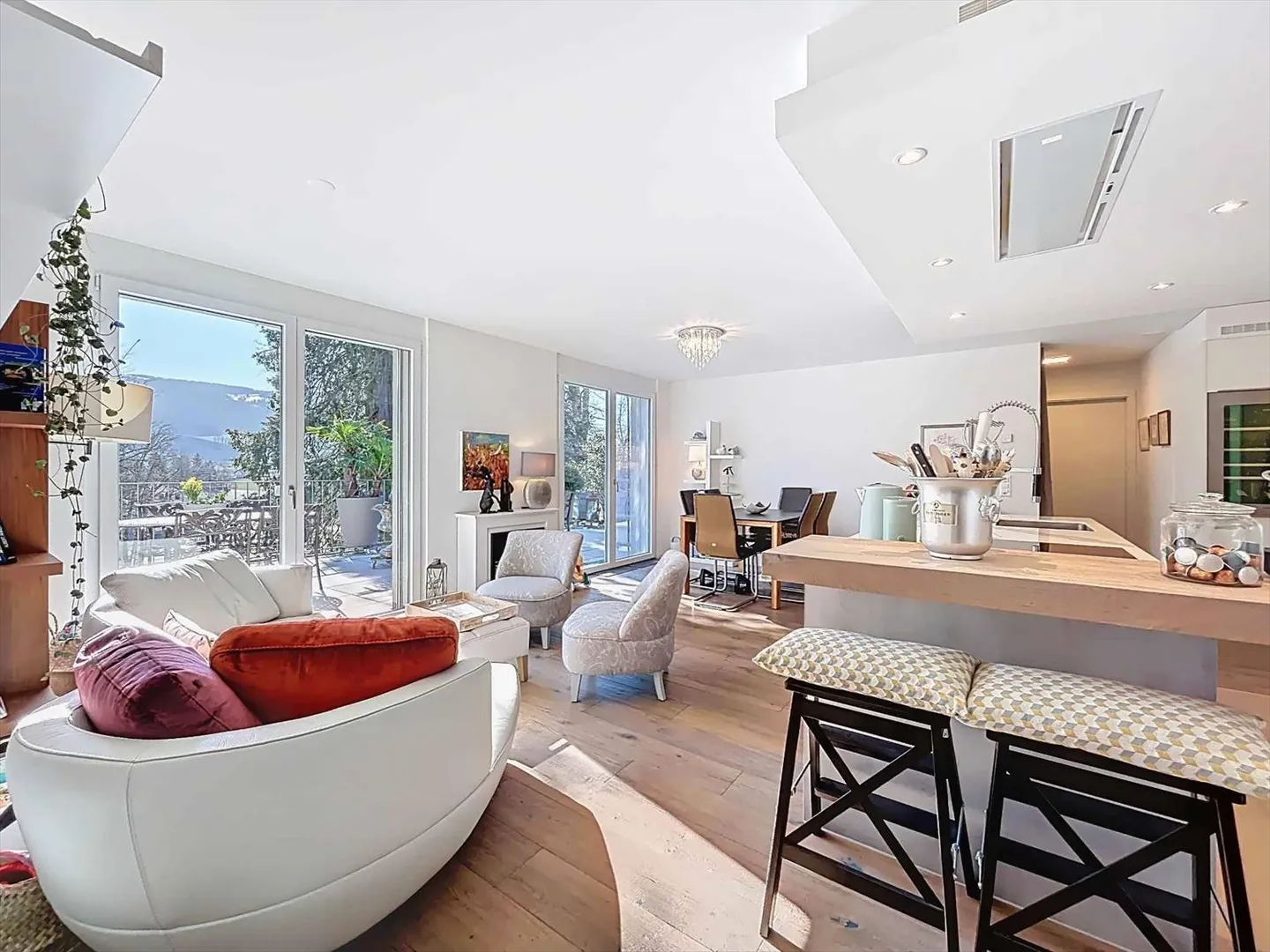 Wohnung kaufen - Foto 2 von 13