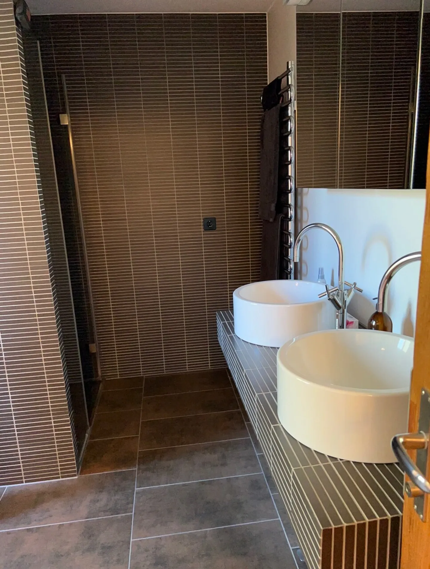 Vor Zürich - freistehendes 6 ½ Zimmer EFH an ruhiger Lage in Schlieren - Foto 8 von 9