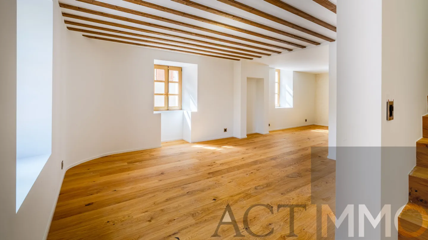Maison de Caractère Rénovée - Photo 1 sur 7