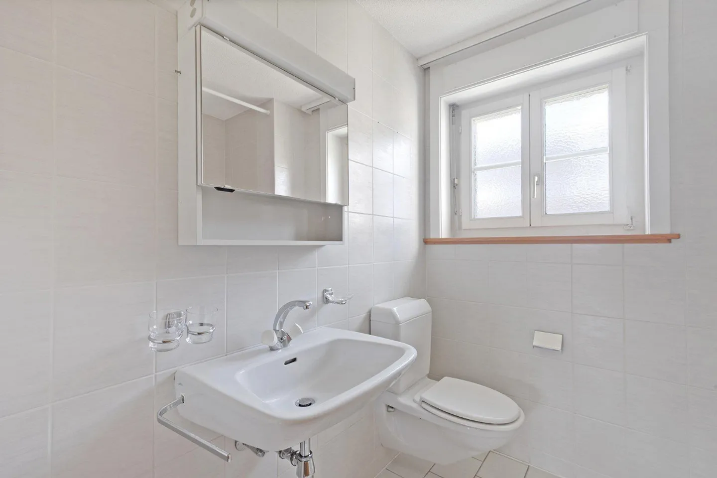 Appartement spacieux avec balcon - Photo 4 sur 8